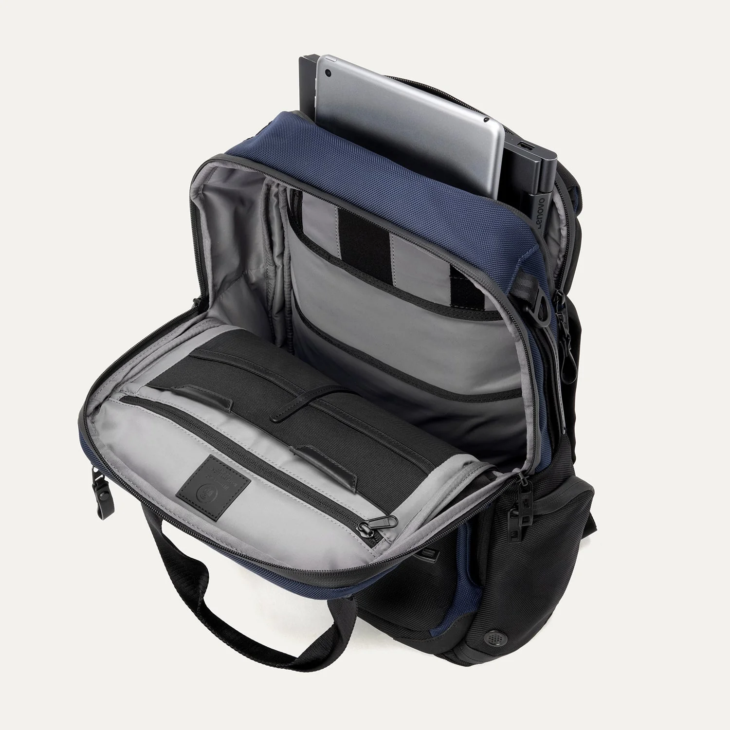 Travelpro® Altitude™ Medium Expandable Laptop Backpack 25-30L- Stellar Navy/Grey - Image 32