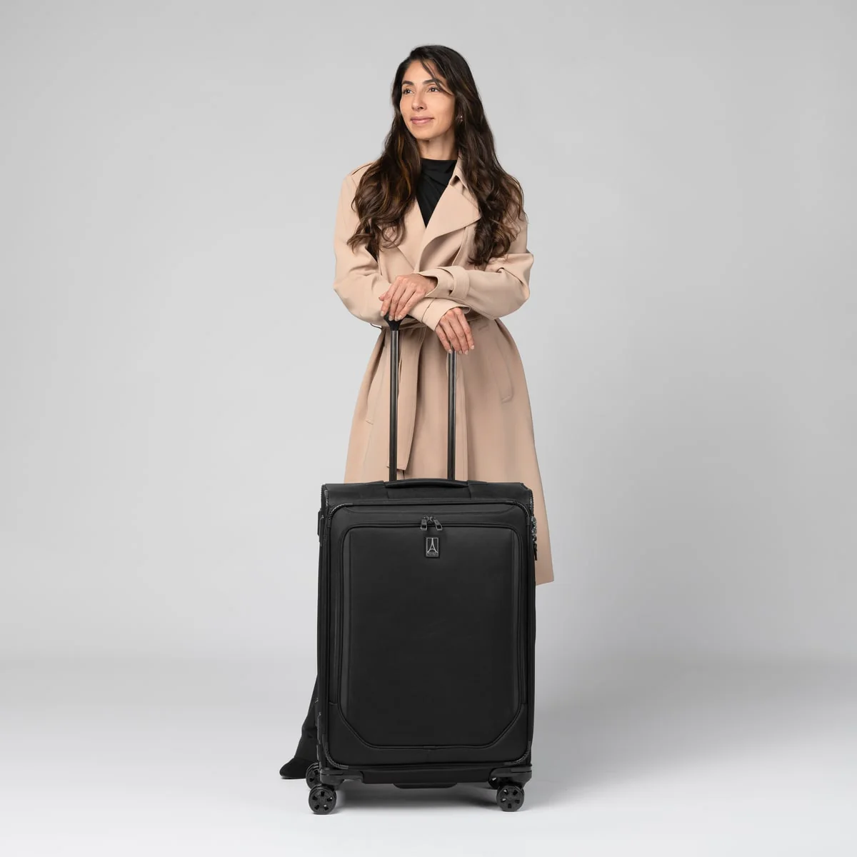 Crew™ Classic Medium Check-in Expandable Spinner - Image 5