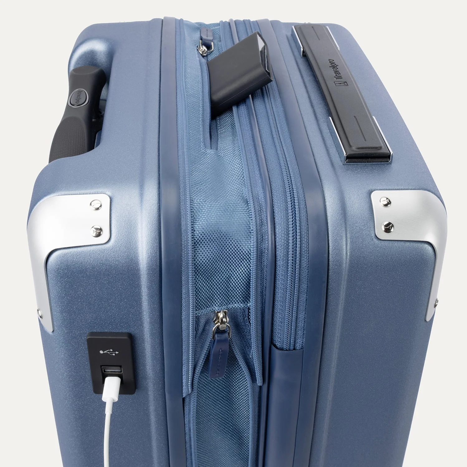 Platinum® Elite Carry-On Hardside Spinner - Image 31