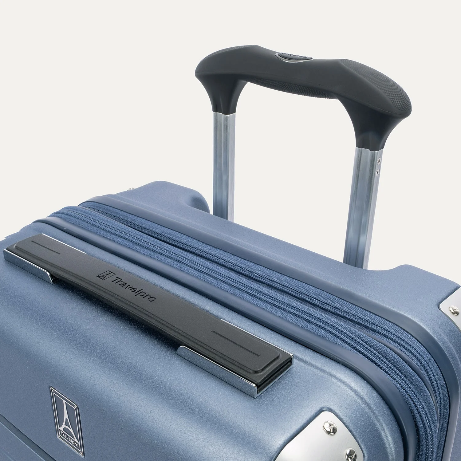 Platinum® Elite Compact Carry-On Hardside Spinner - Image 23