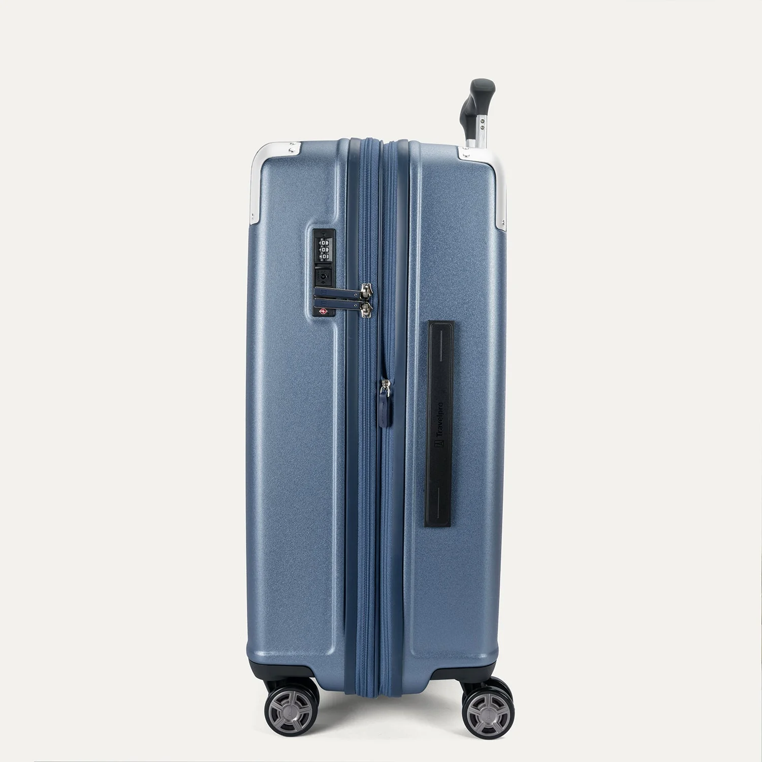 Platinum® Elite Medium Check-In Hardside Spinner - Image 23