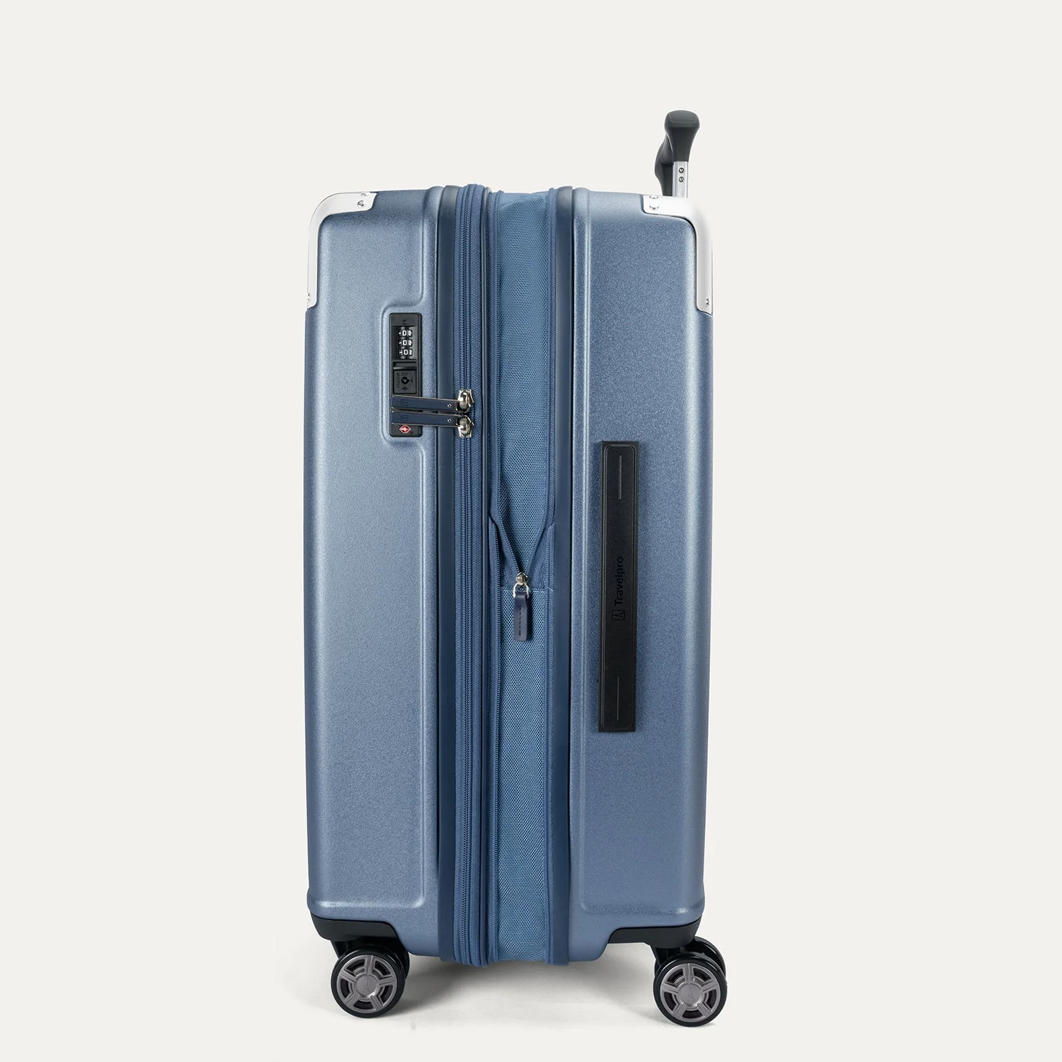 Platinum® Elite Medium Check-In Hardside Spinner - Image 24