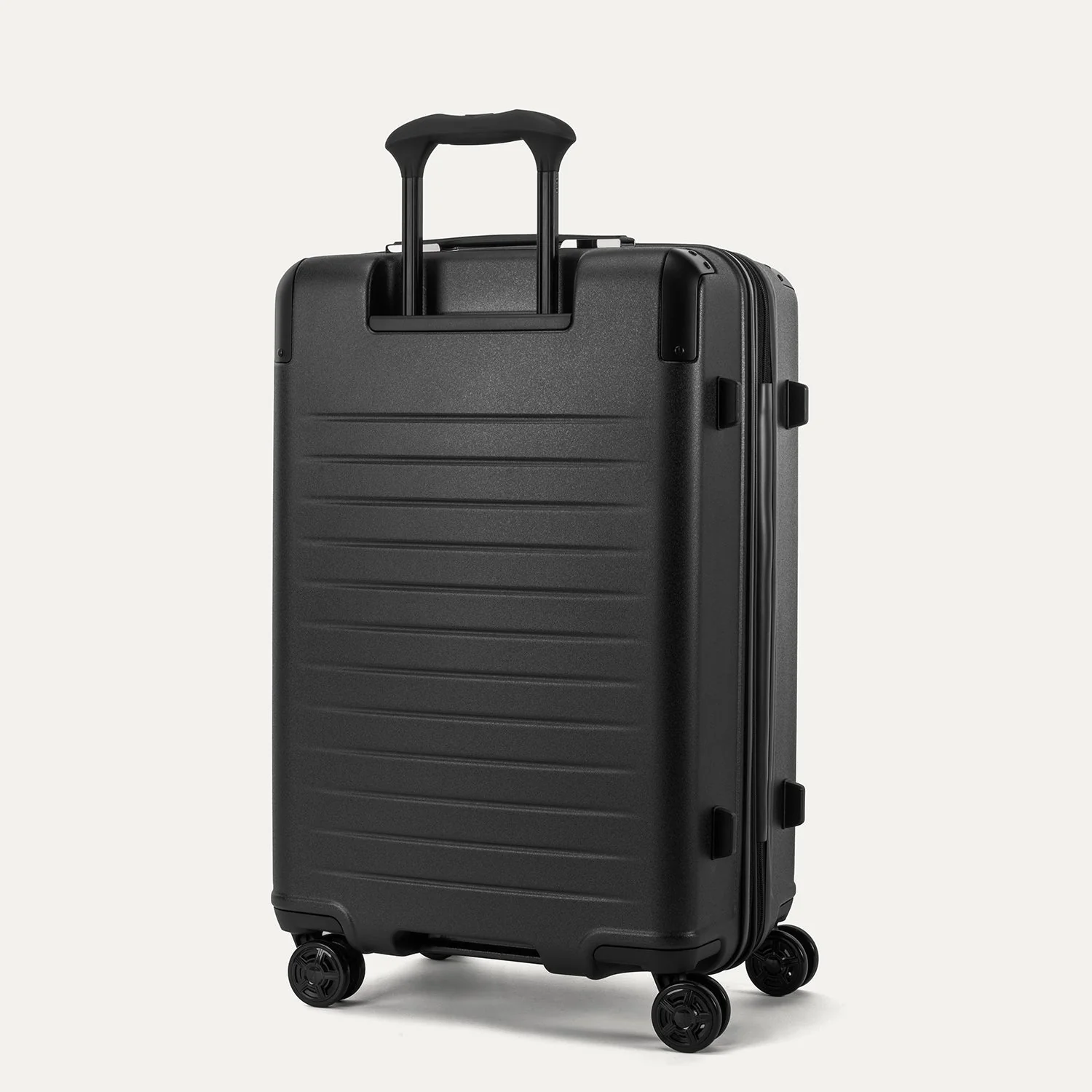 Platinum® Elite Medium Check-In Hardside Spinner - Image 3